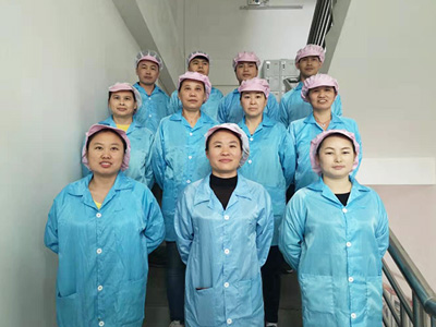 世邦塑膠-裝配部合照