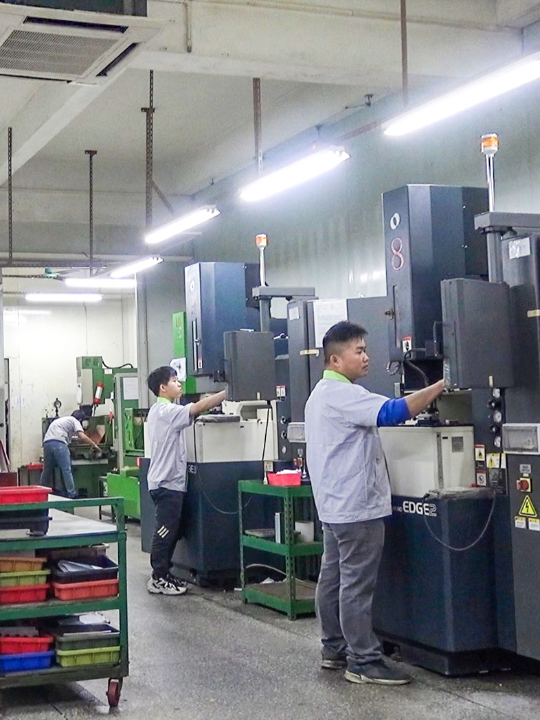 怎么控制注塑模具的加工成本？