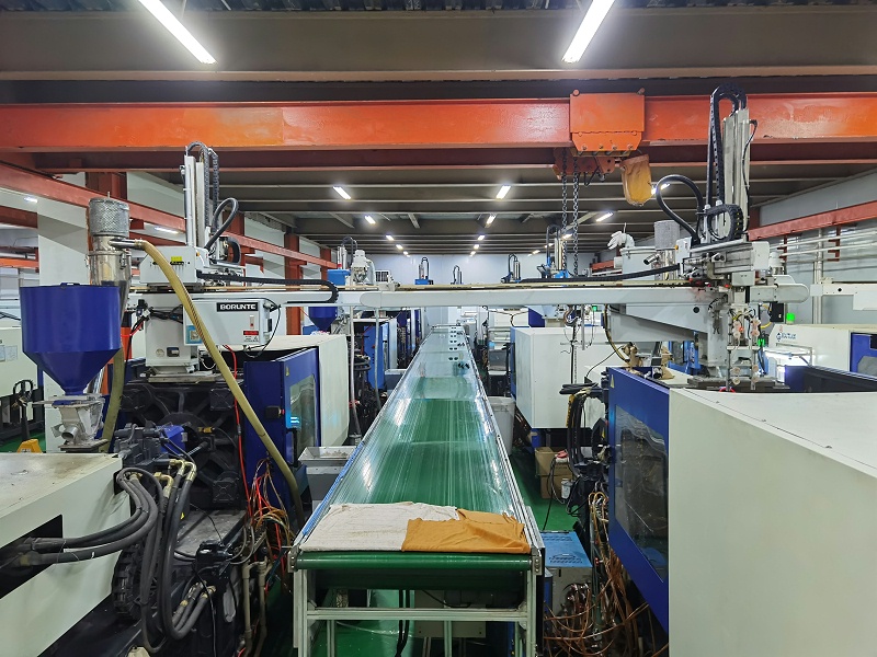 家電注塑件生產(chǎn)難點(diǎn)，注塑機(jī)